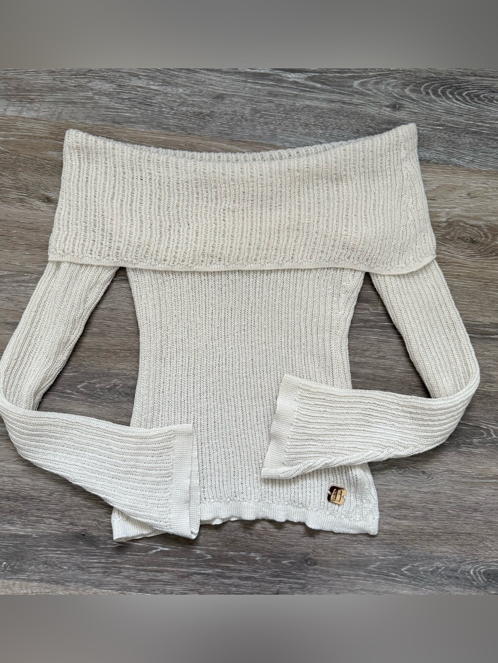 AiiRZ Elegant Off-Shoulder Ribbed Knit Sweater Size XS